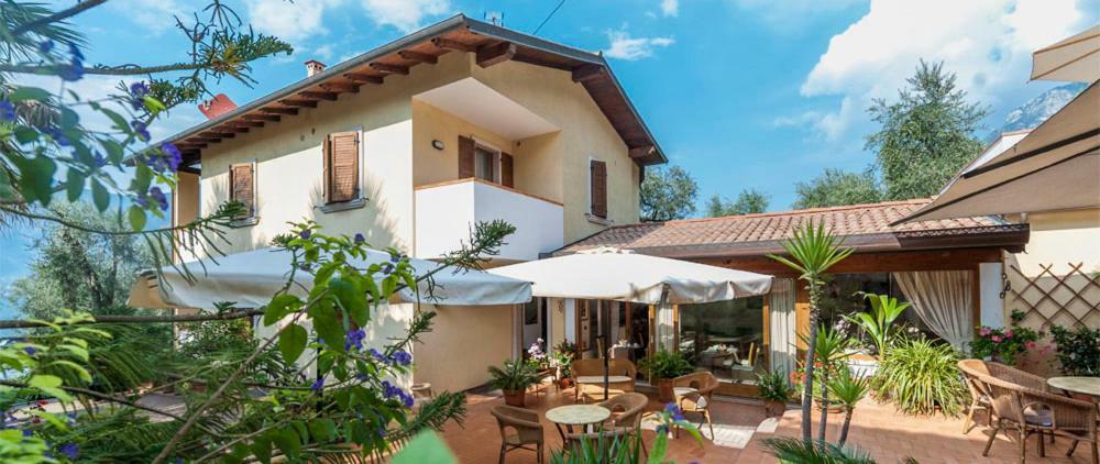 B&B Casa Benamati By Kelly Malcesine Ngoại thất bức ảnh